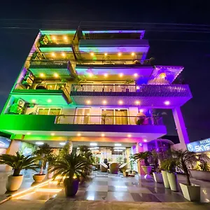 3* Hotel Sky